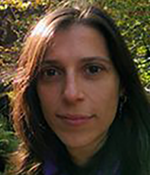 Headshot of Nerea Cuesta in the woods