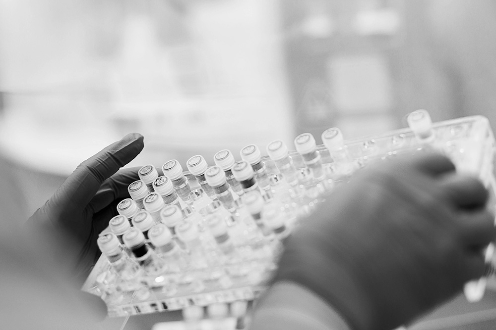 Ref lab vials.