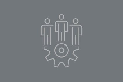 Graphic icon of 3 figures and a gear.